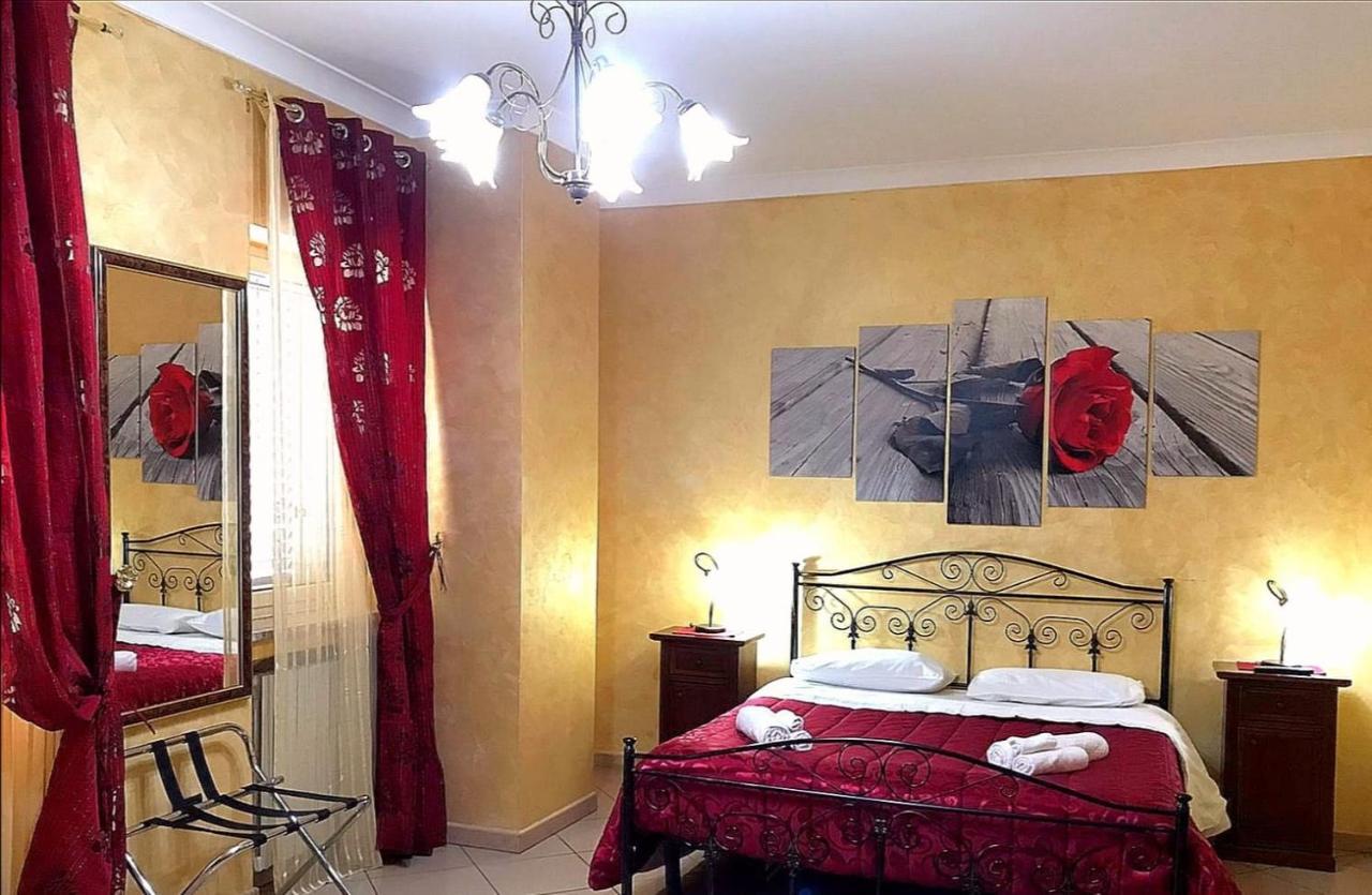 비보발렌티아 Il Girasole B&B 외부 사진